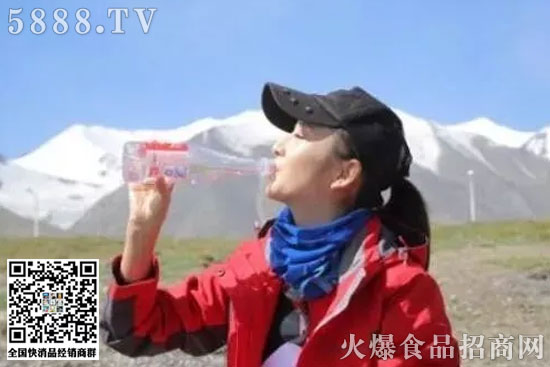 被低估的礦泉水:在娃哈哈農夫山泉身后,它一年成功撈走10億! 被低估的礦泉水:在娃哈哈農夫山泉身后,它一年成功撈走10億!