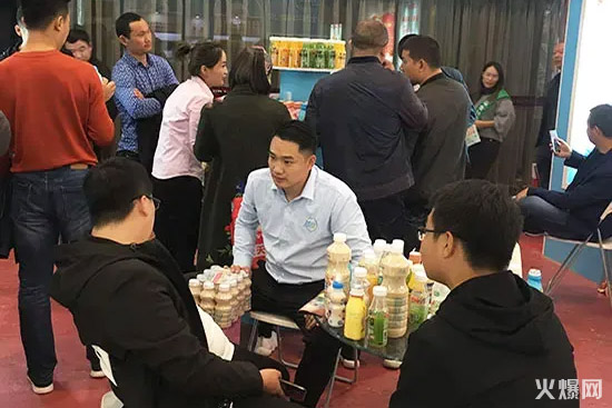 62020秋糖再投重磅炸彈,炸翻往屆糖酒會(huì)的爆品要來(lái)了! 62020秋糖再投重磅炸彈,炸翻往屆糖酒會(huì)的爆品要來(lái)了!